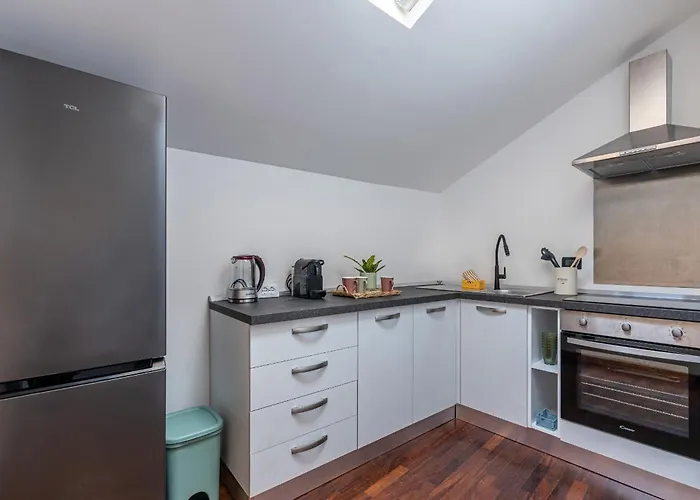 Kadi By Wonderful Italy